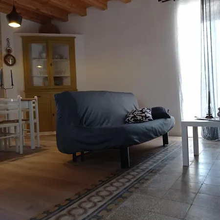Borgo Gulini Da Anna Petralia Soprana