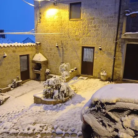 Borgo Gulini Da Anna Holiday home Petralia Soprana